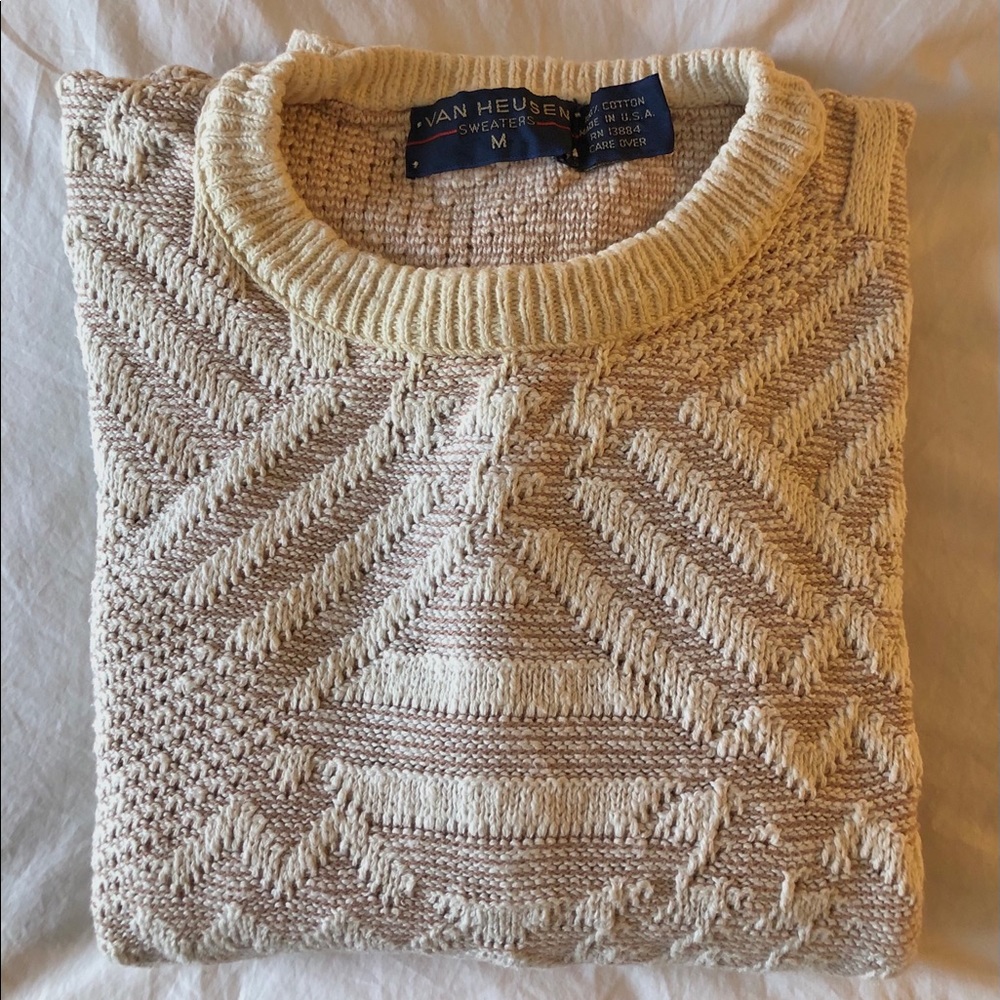 💢 SOLD💢 VAN HEUSEN CREW NECK SWEATER 💢 SOLD💢